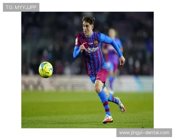 世体：巴萨预计让加维在10月底或11月初复出